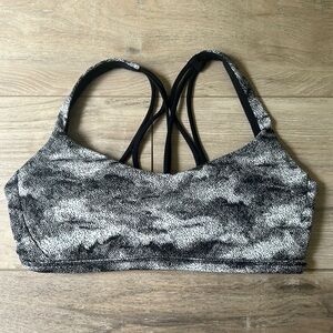 LULULEMON FREE TO BE WILD patterned bra